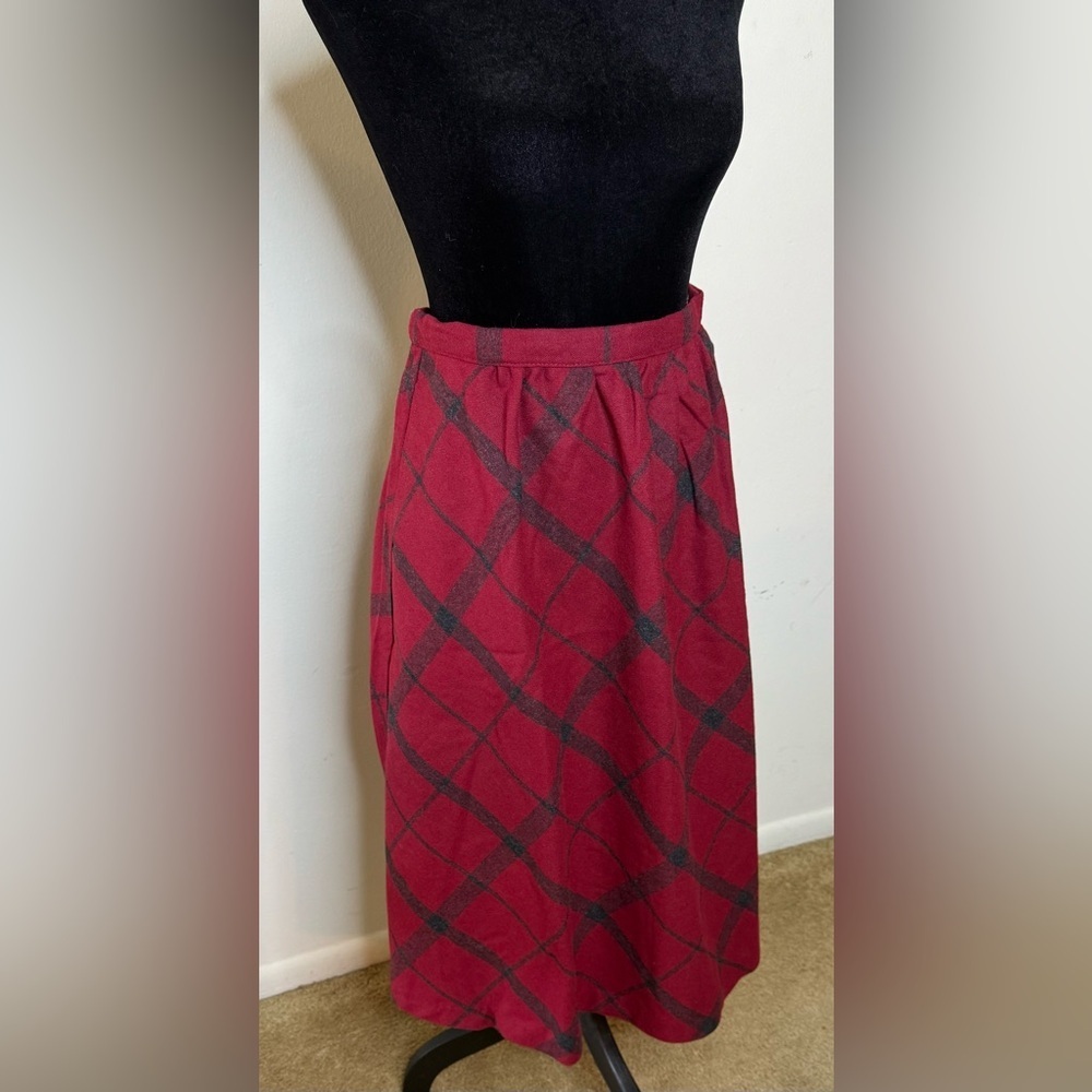 Vintage Russ Togs Red Gray plaid midi wool blend Christmas skirt pockets 12 EUC - Picture 2 of 9